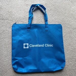 Cleveland Clinic Shopping Tote Zipper Zip Bag Patient Storage Reusable 17” X15”